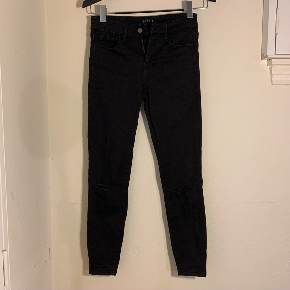 DSTLD high waisted black skinny jeans with ripped knees 26x28